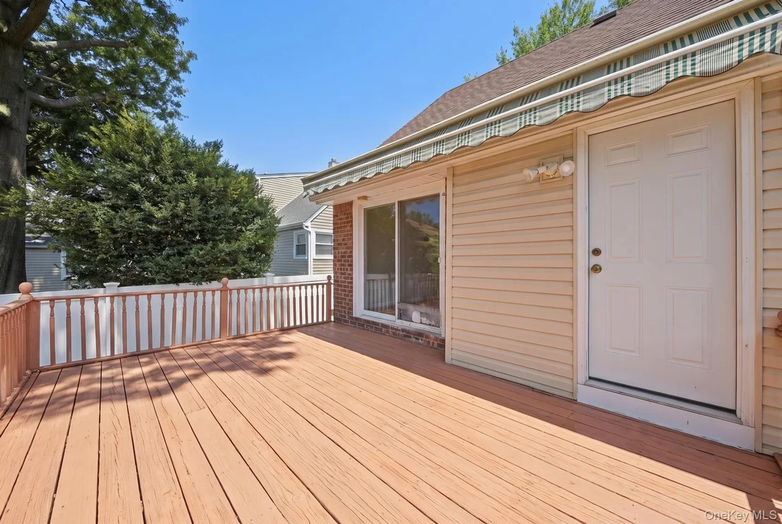 Photo of 88 Meyer Avenue