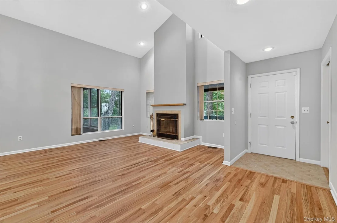 Photo of 6 Summit Place