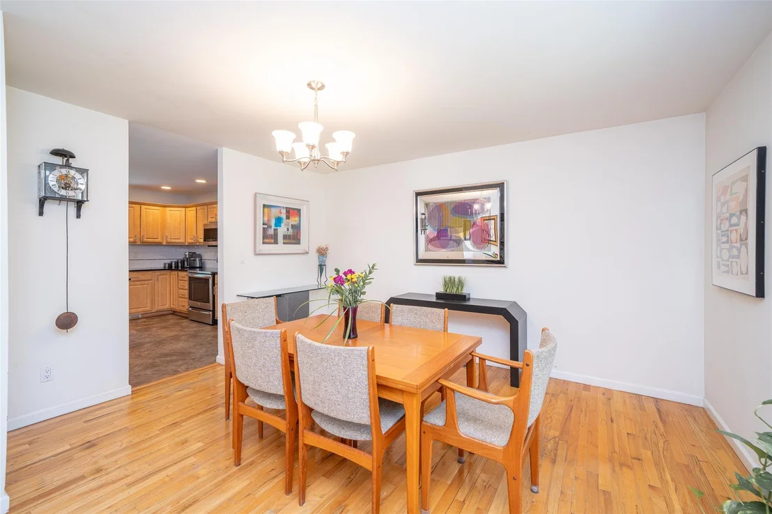 Photo of 10 Wyche Way