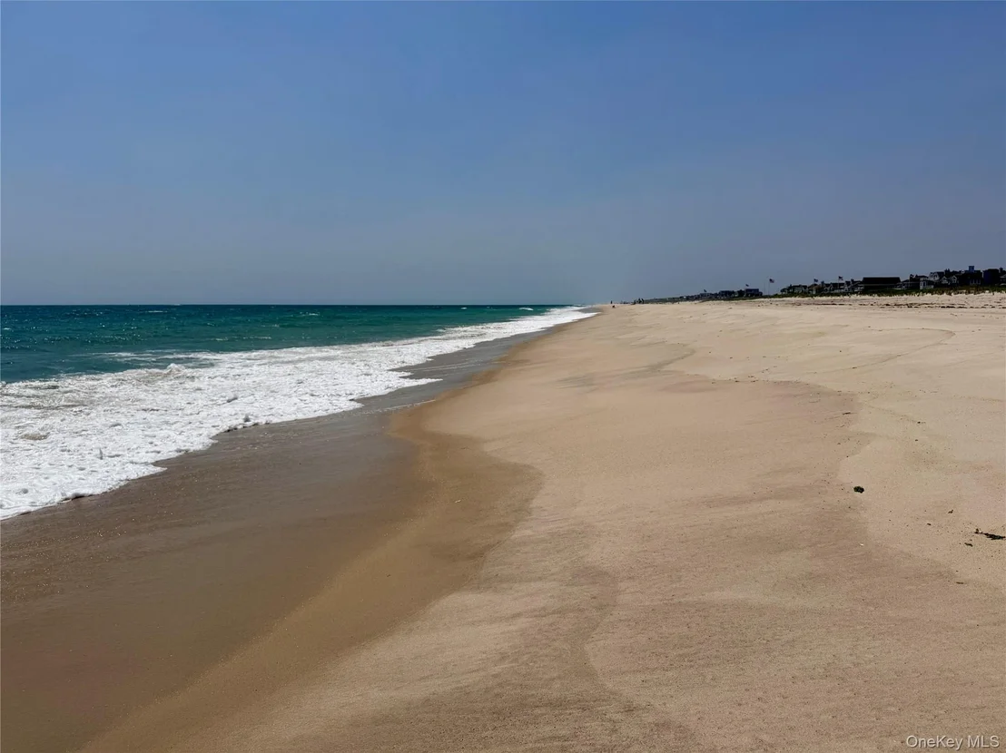 Photo of 699 Dune Road