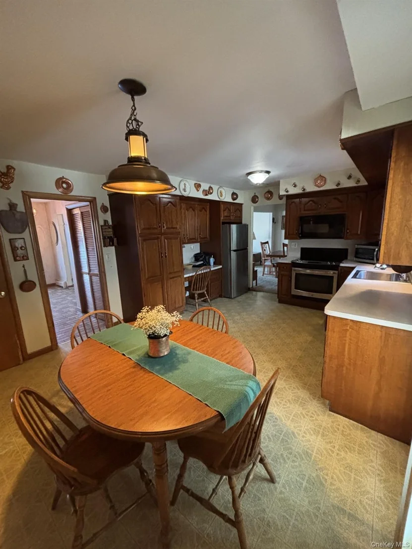 Photo of 20 Hillview Drive