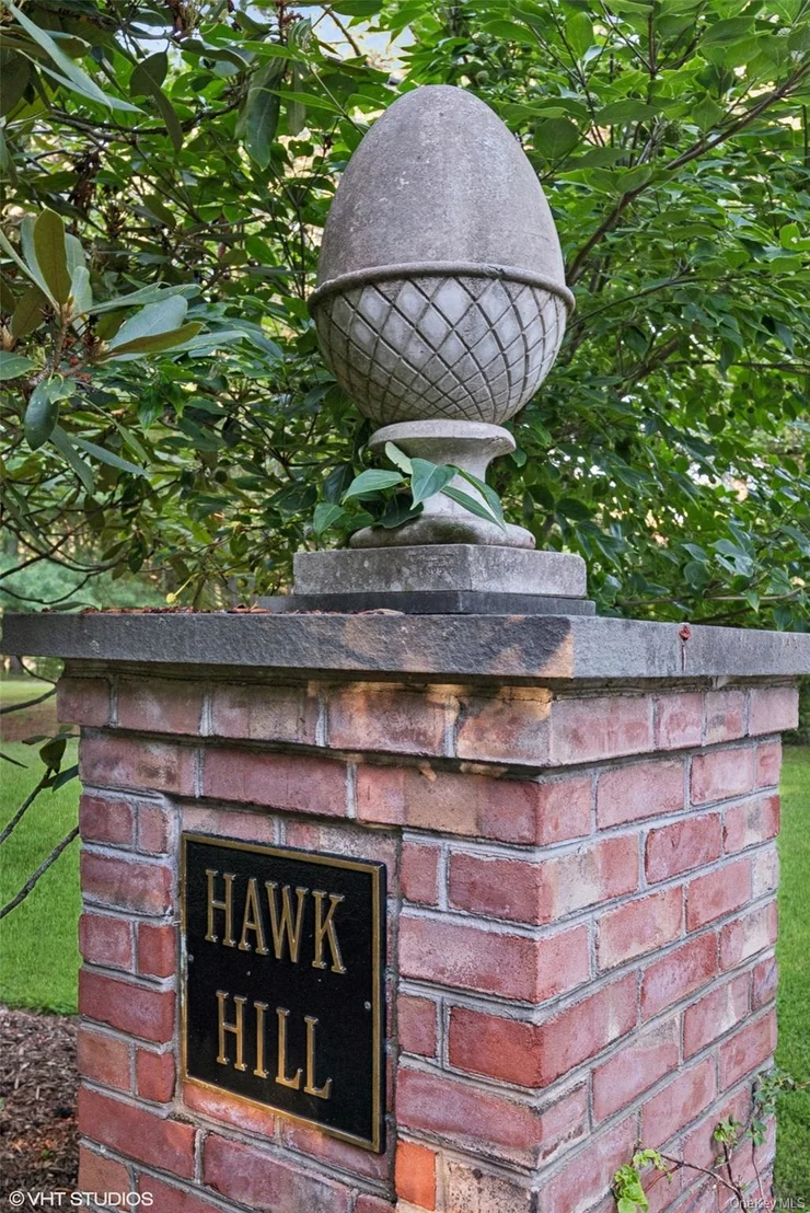 Photo of 2 Hawk Drive