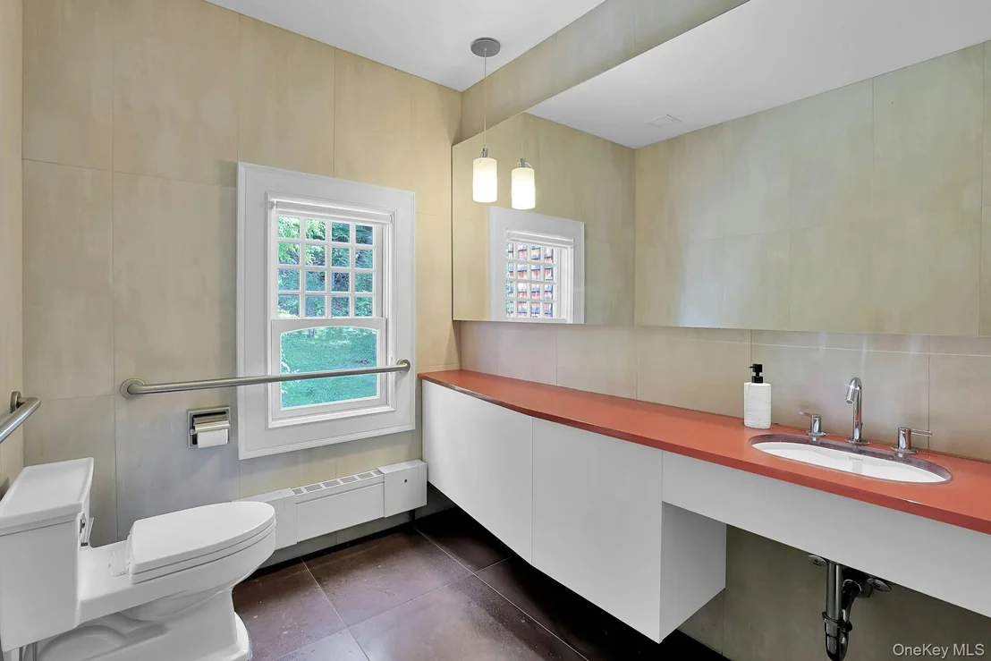 Photo of 20 Nazareth Way