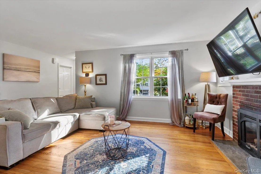 Photo of 150 Parkview Place