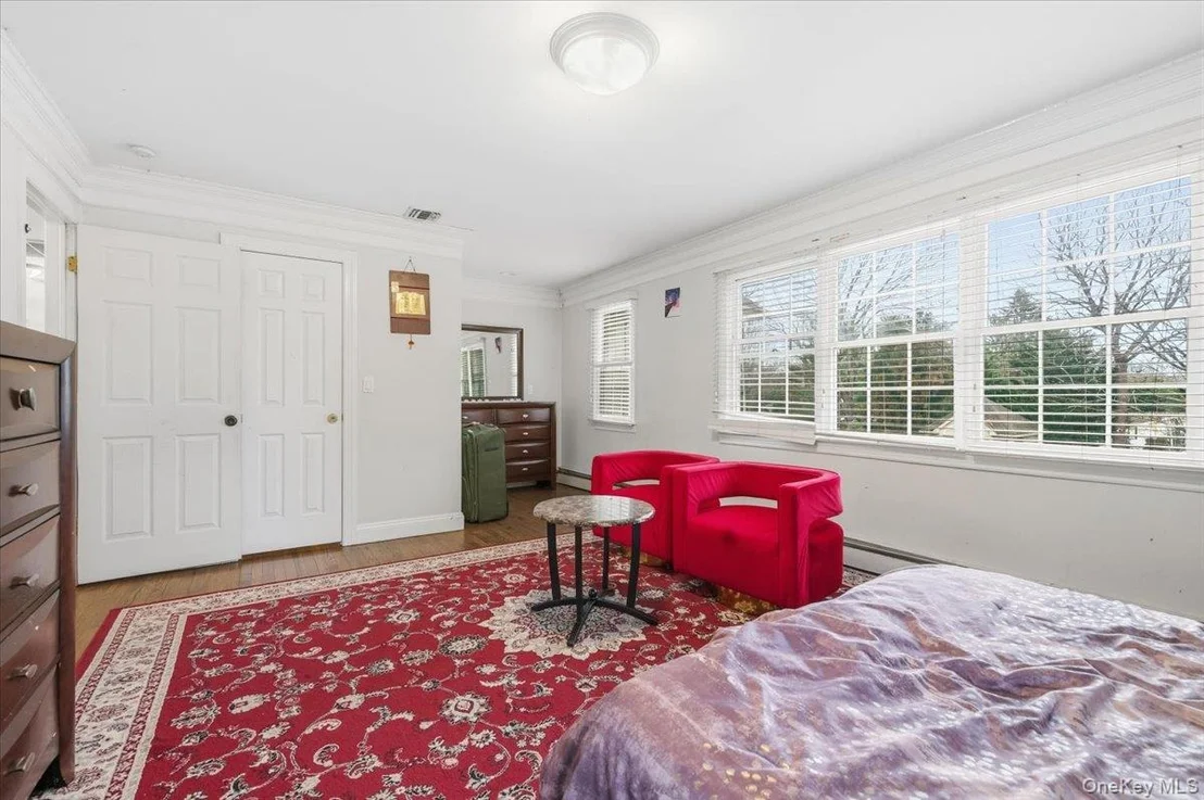 Photo of 21 Astor Avenue