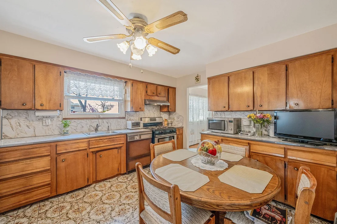 Photo of 14 Pine Acres Boulevard