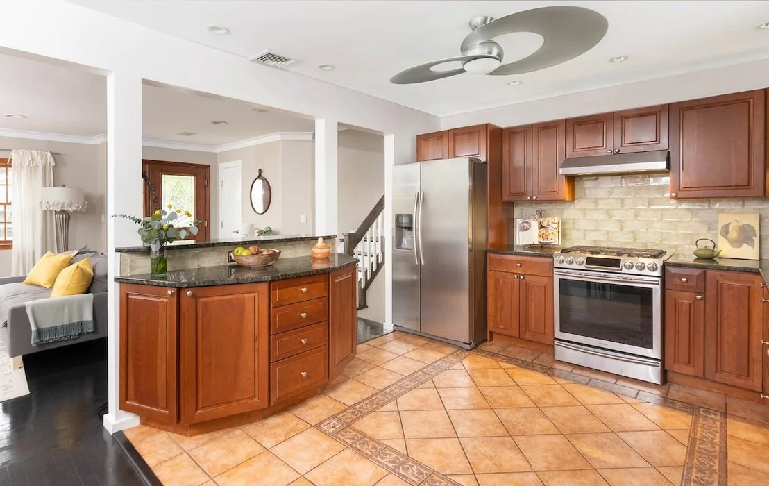Photo of 12 Pietro Place