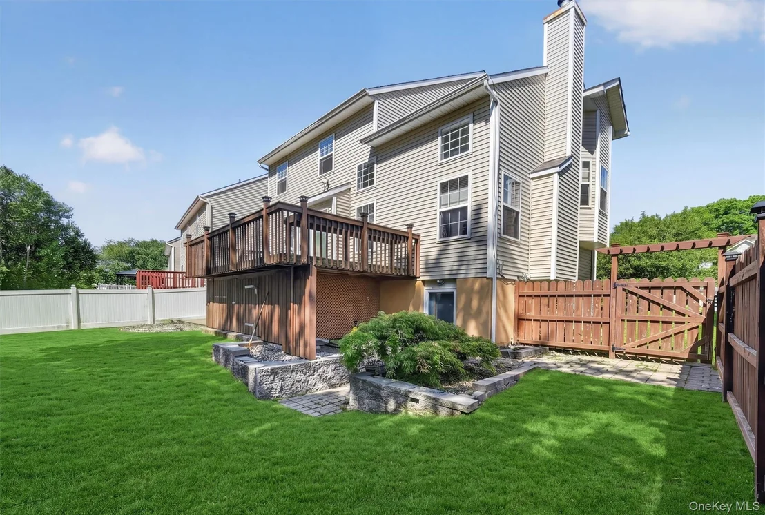 Photo of 20 Alexander Drive