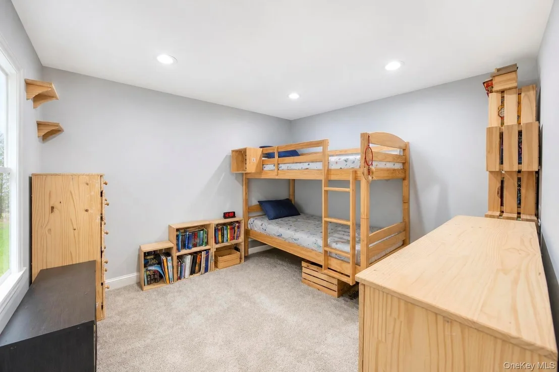 Photo of 18 Hillcrest Road