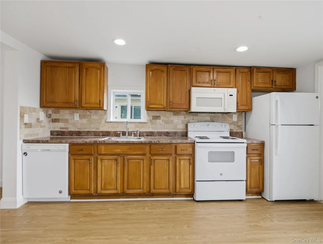 Photo of 36 Edgewater Drive