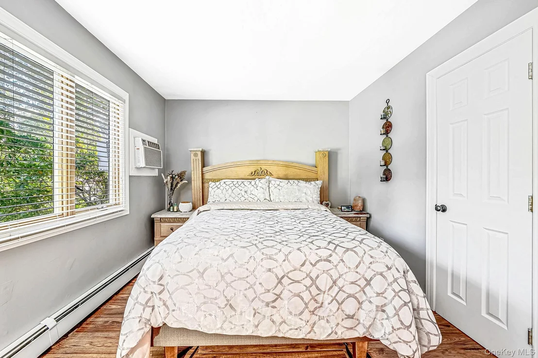 Photo of 11 Folsom Lane