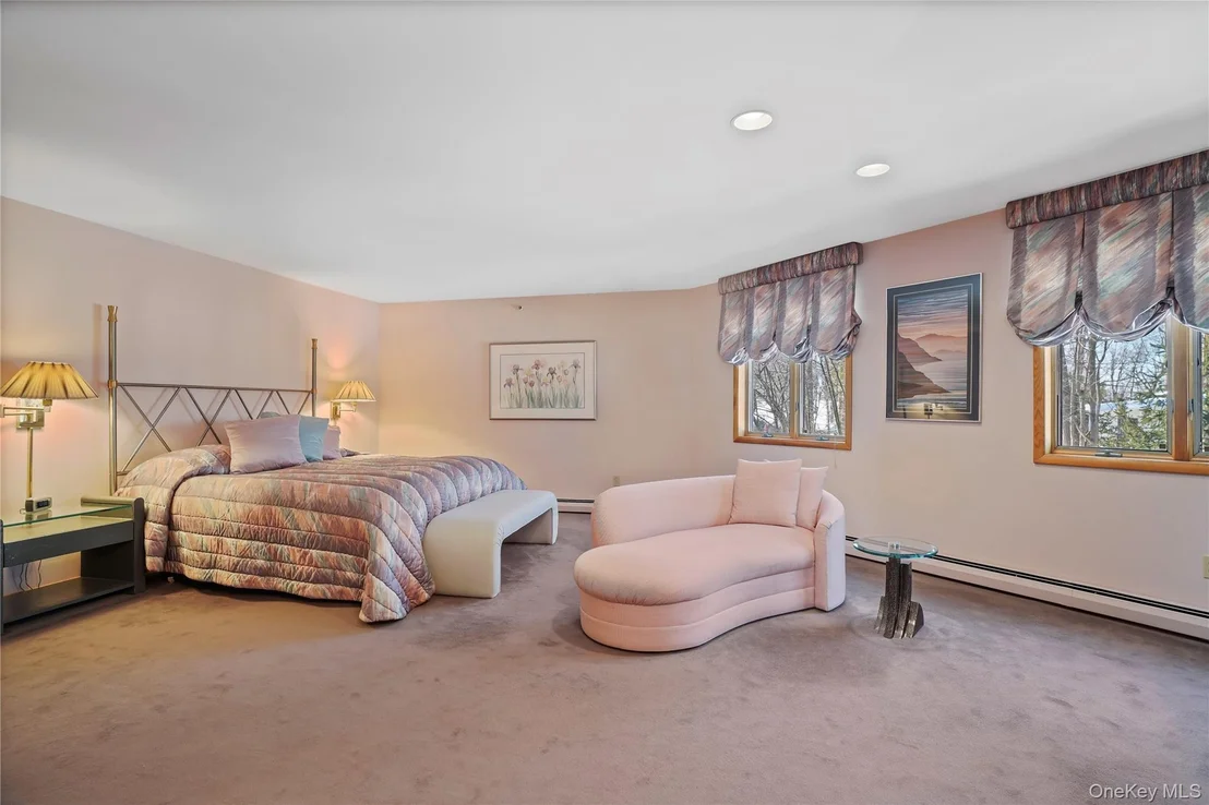 Photo of 130 Bramblebrook Road
