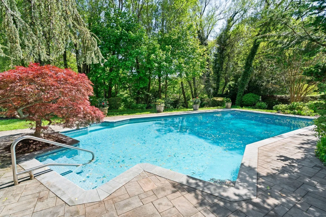 Photo of 39 Bucknell Drive