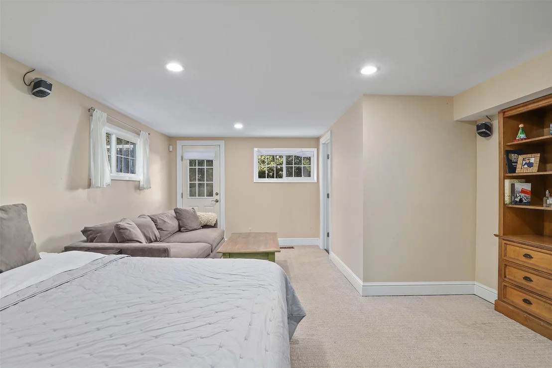 Photo of 5 Country Ridge Circle