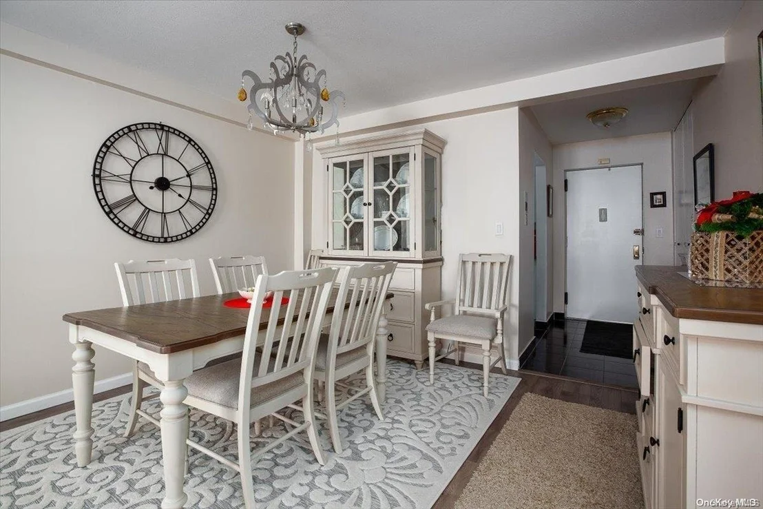 Photo of Unit 19B at 596 Broadway