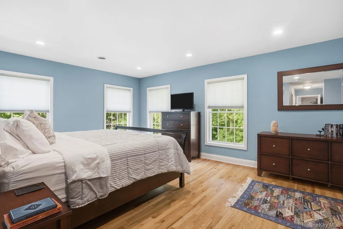 Photo of 882 Kipling Drive