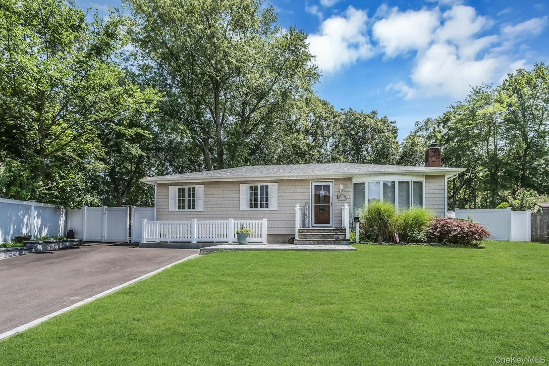 Photo of 58 Crescent Place