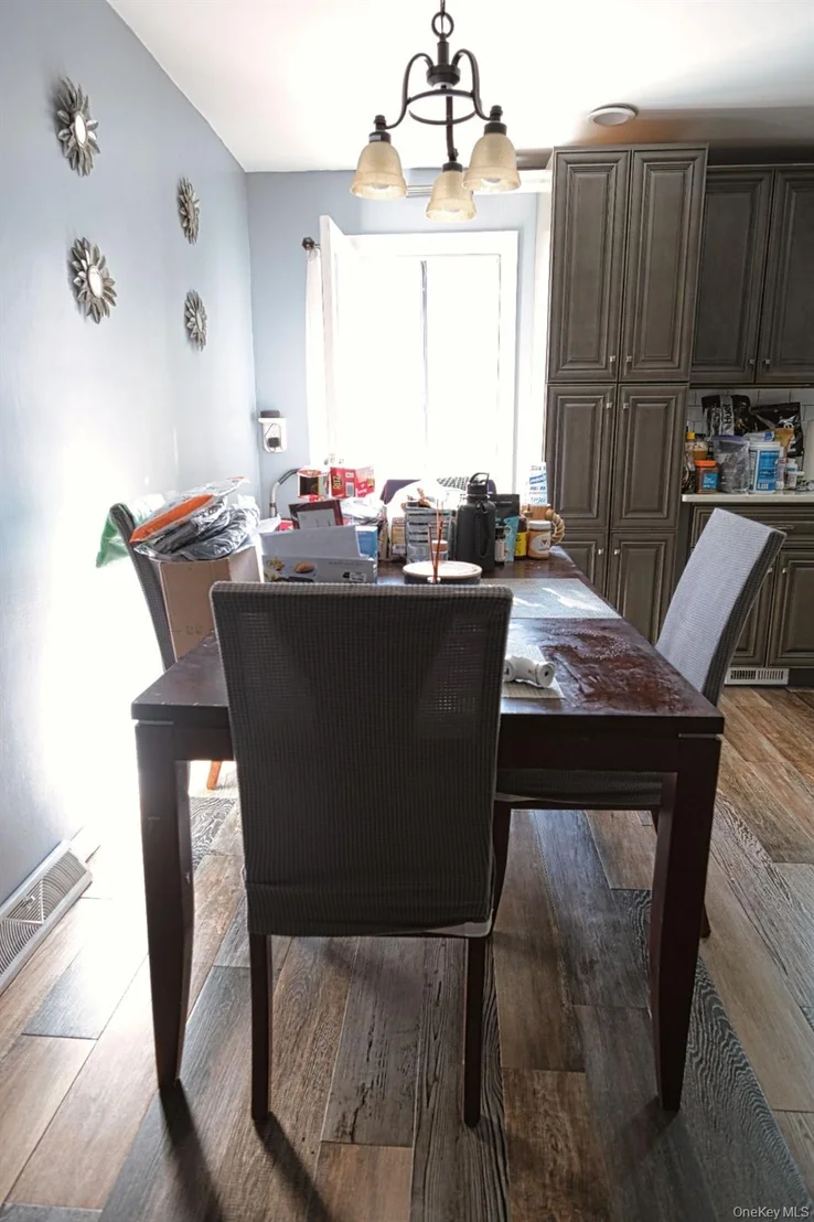 Photo of 2816 Collis Place