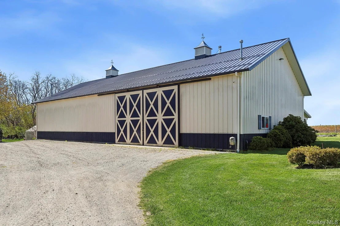 Photo of 46975 Main Road