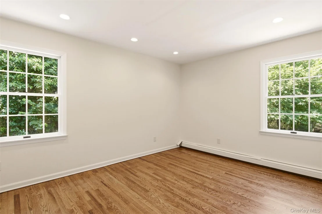 Photo of 16 Old Field Lane