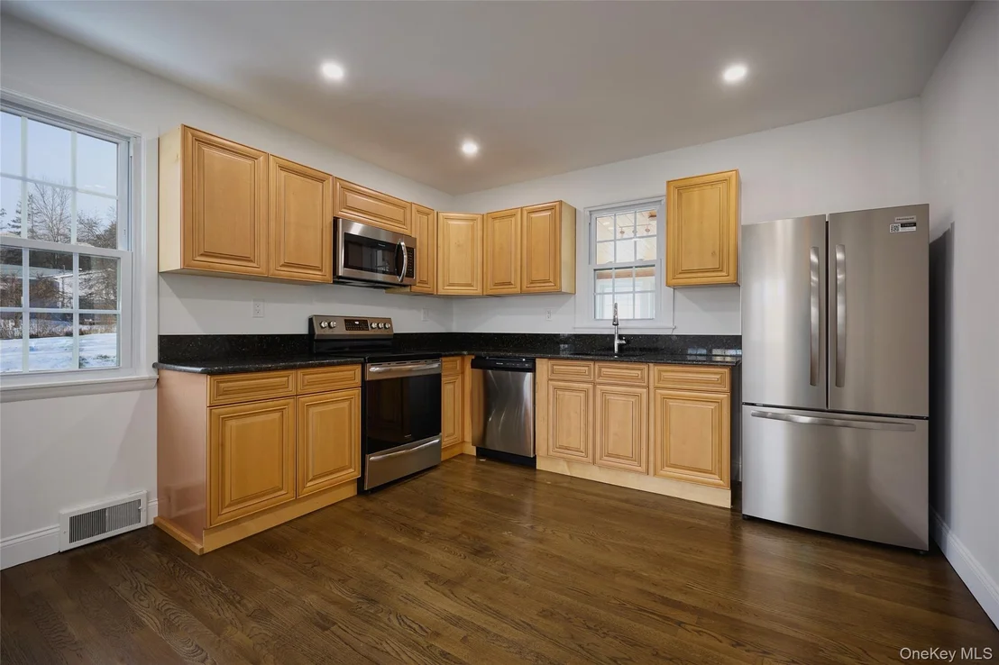 Photo of 354 Van Wagner Road