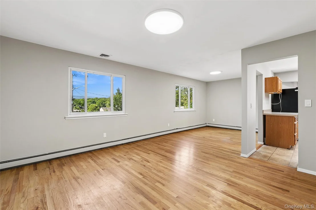 Photo of 244 Lakeside Trail