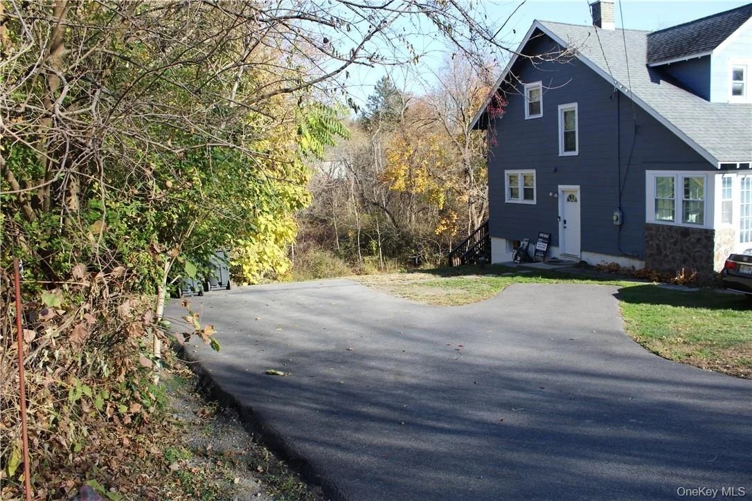 Photo of 6154 Route 9H