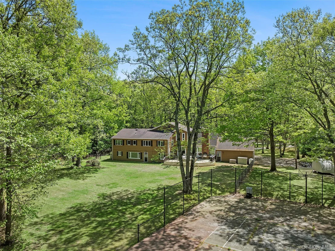 Photo of 3 Pheasant Lane