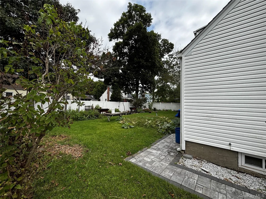 Photo of 105 Rutledge Road