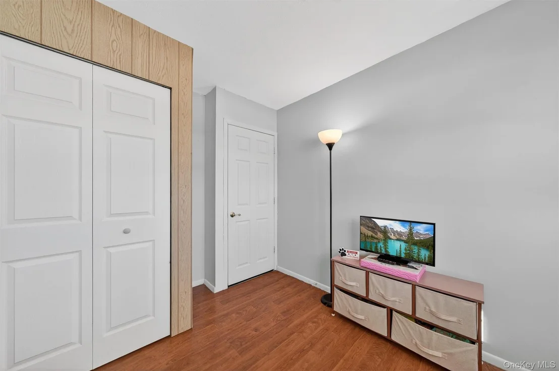 Photo of 14 Scotchtown Drive