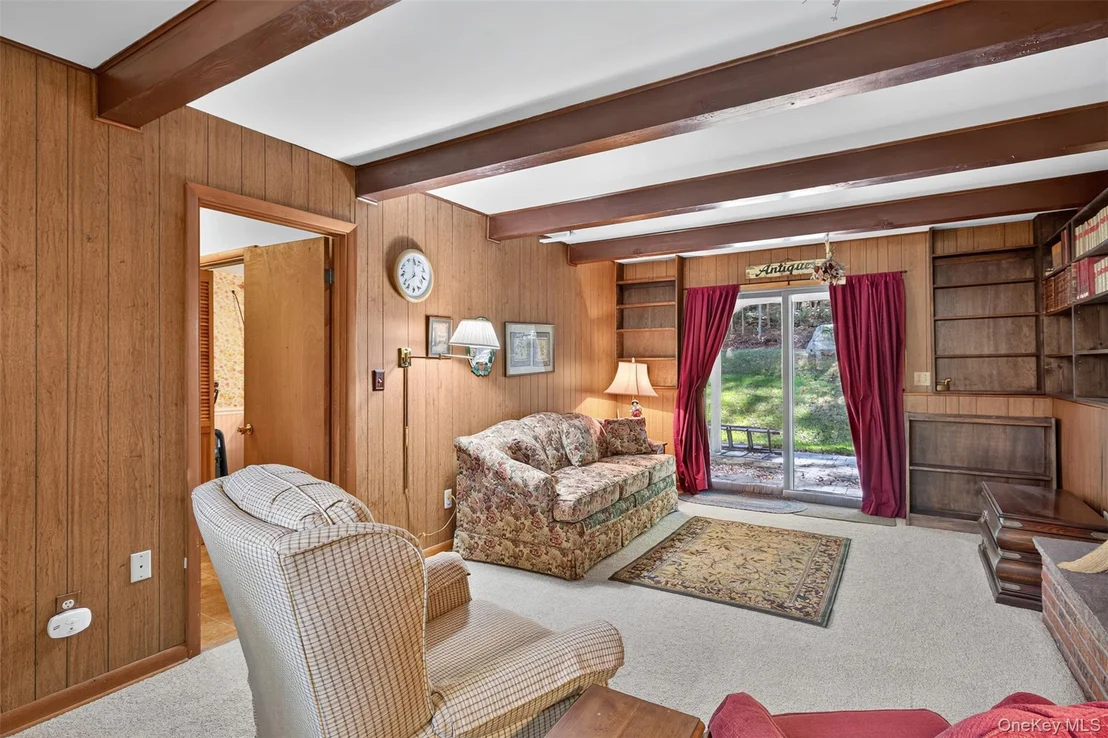 Photo of 111 Tillson Lake Road