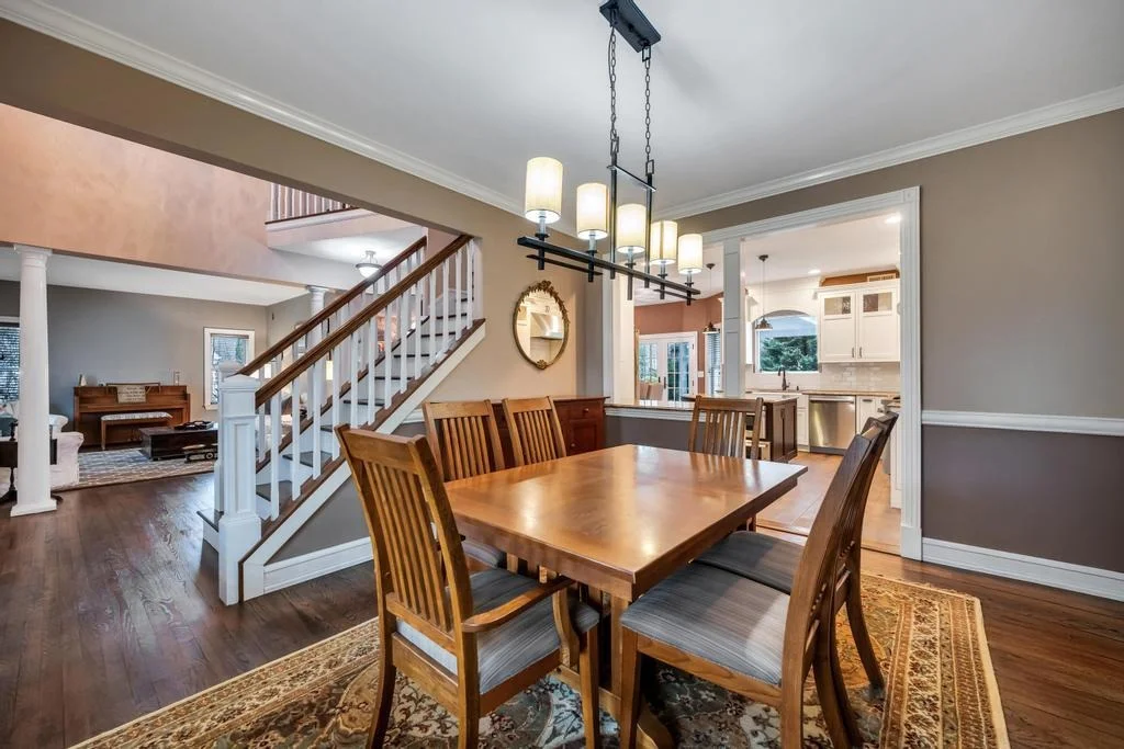 Photo of 30 Ridgefield Drive