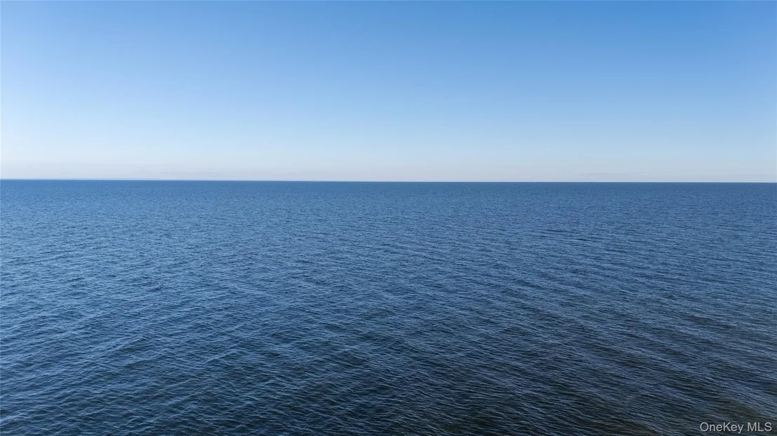 Photo of 136 Beach Road