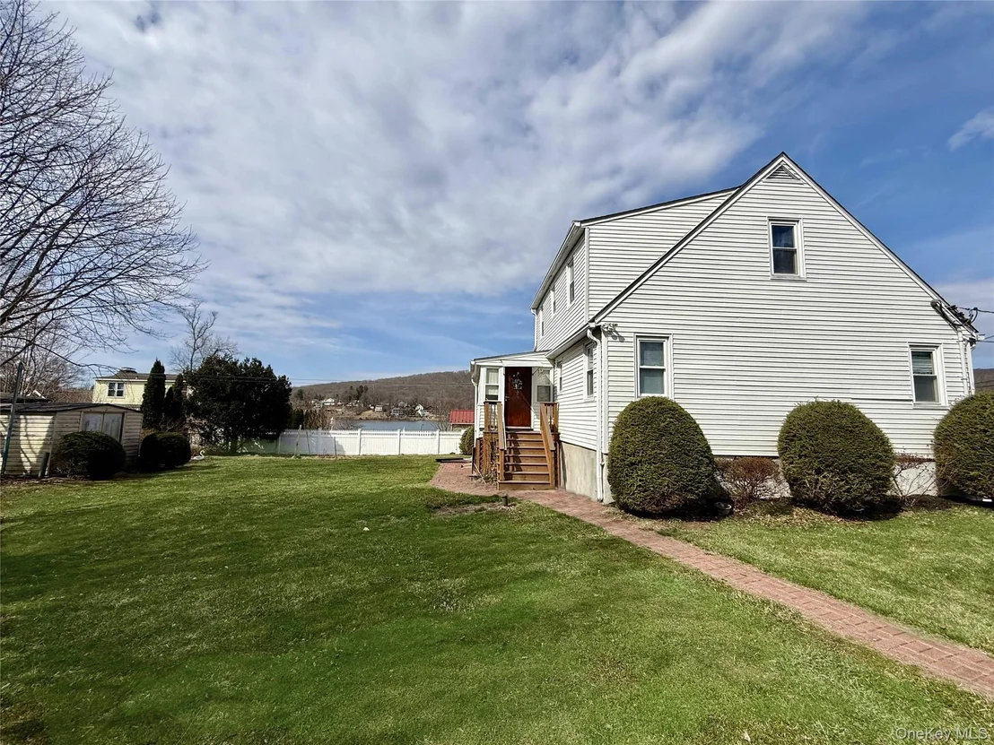 Photo of 5 Lockwood Road