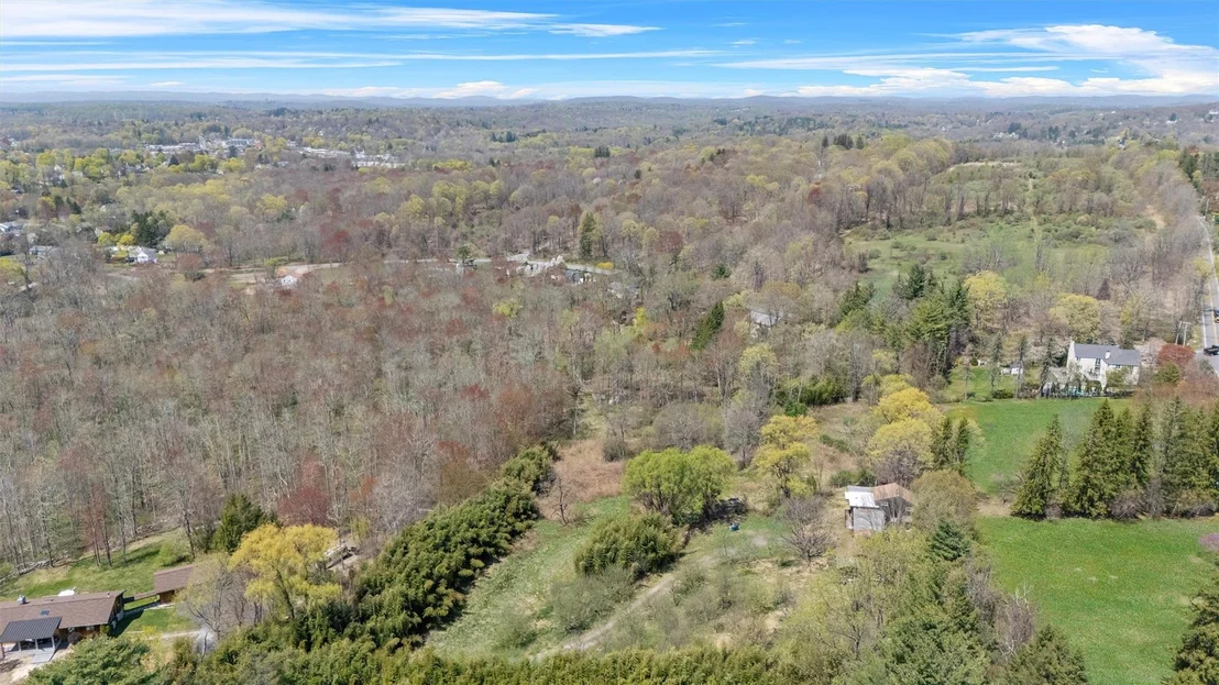 Photo of 20 Sun Hill Road
