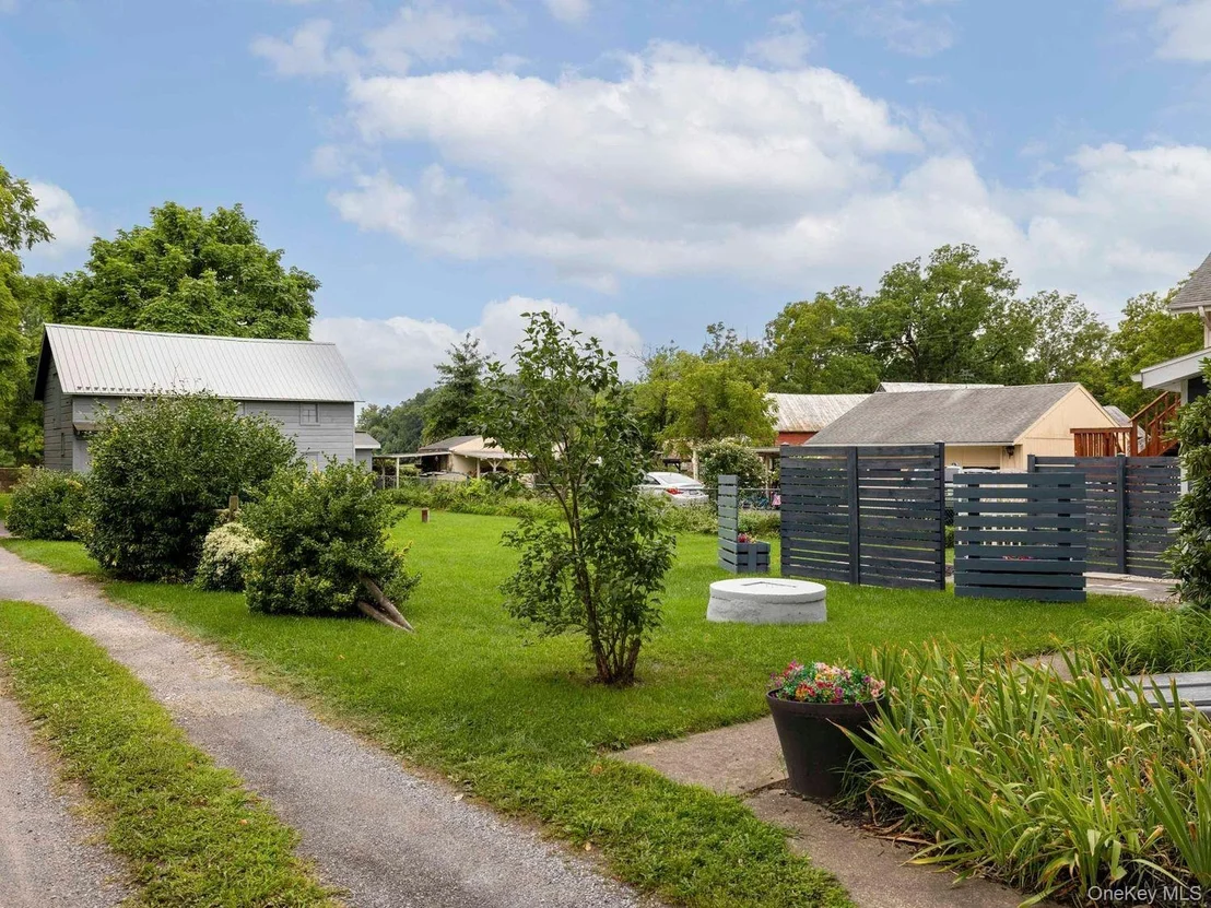 Photo of 34 Tillson Road