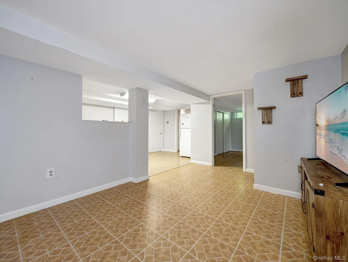 Photo of 111 Sycamore Drive