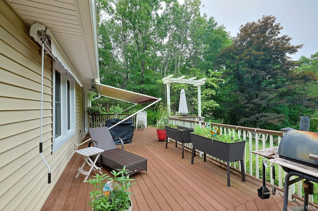 Photo of 408 Field Road