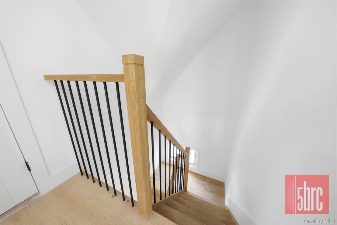 Photo of 1205 Beverley Road