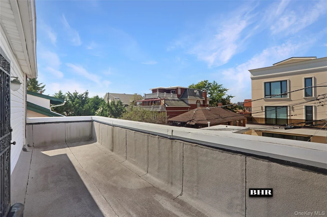 Photo of 272 Exeter Street
