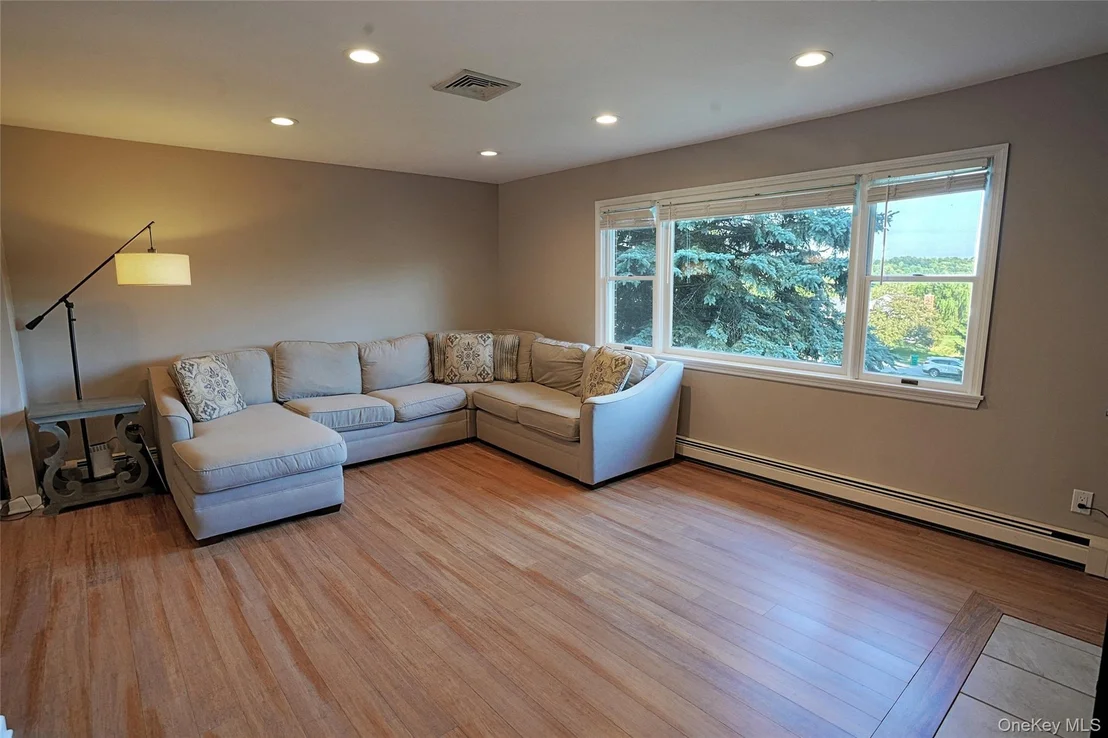 Photo of 16 Four Winds Drive
