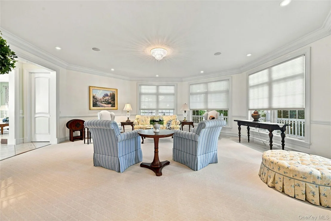 Photo of 3 Crescent Drive