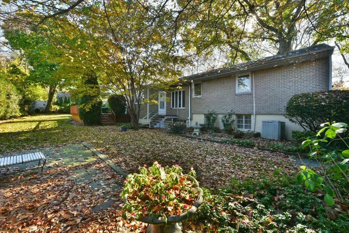 Photo of 17 Hampton Road