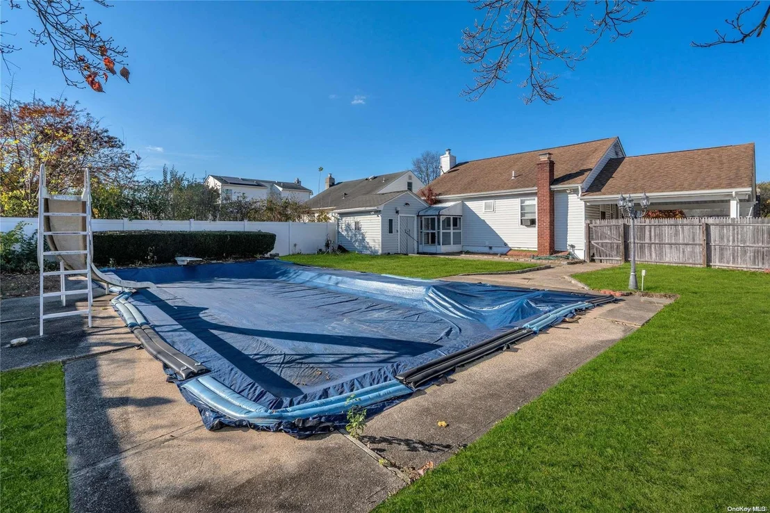 Photo of 128 Gracie Drive