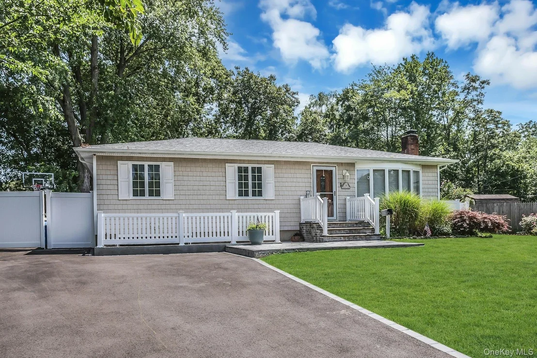 Photo of 58 Crescent Place