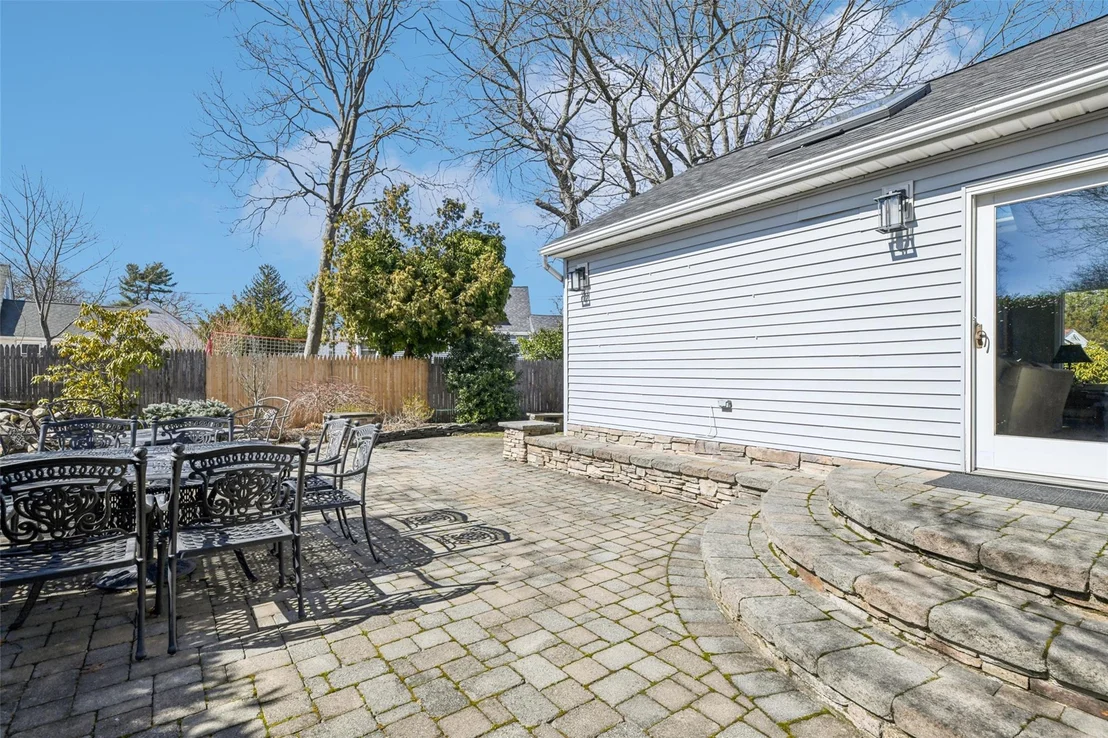 Photo of 9 Pinehurst Road