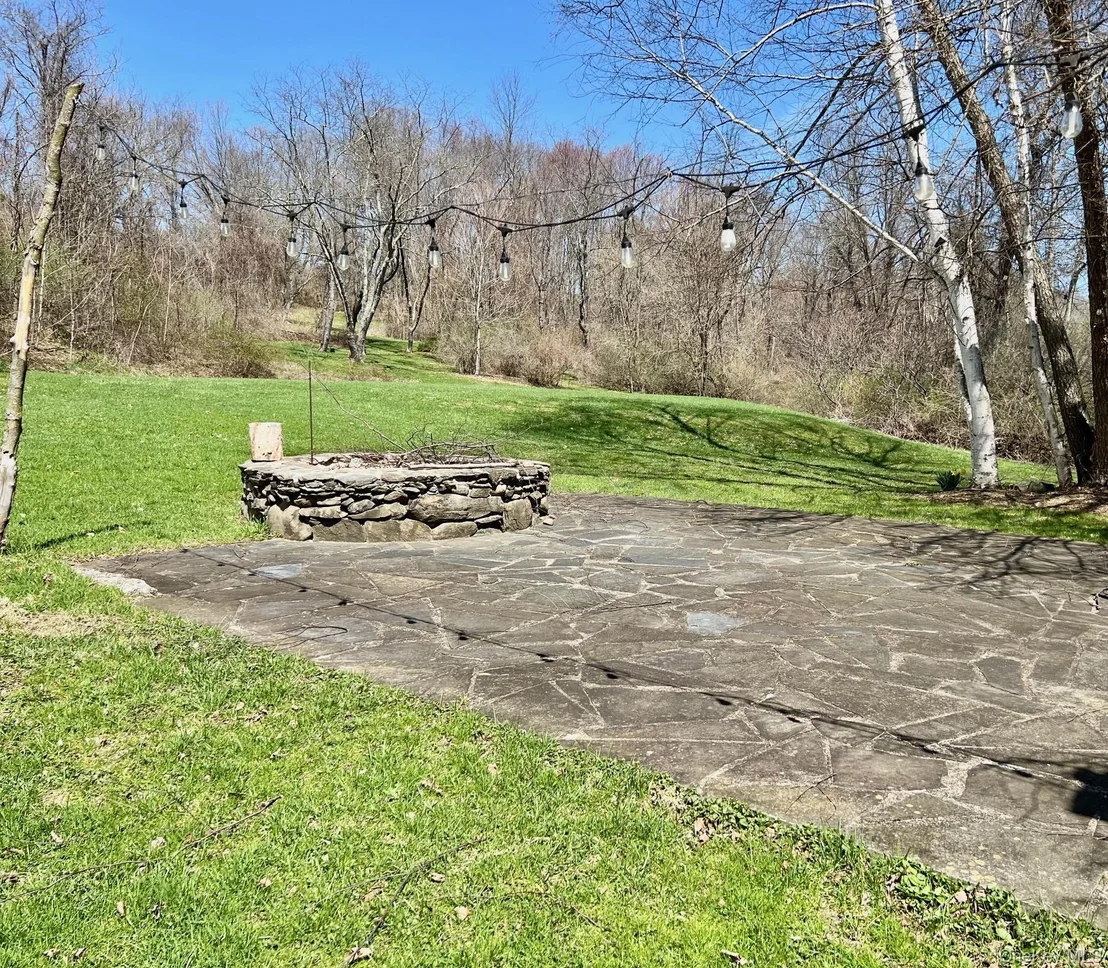 Photo of 819 Van Wagner Road
