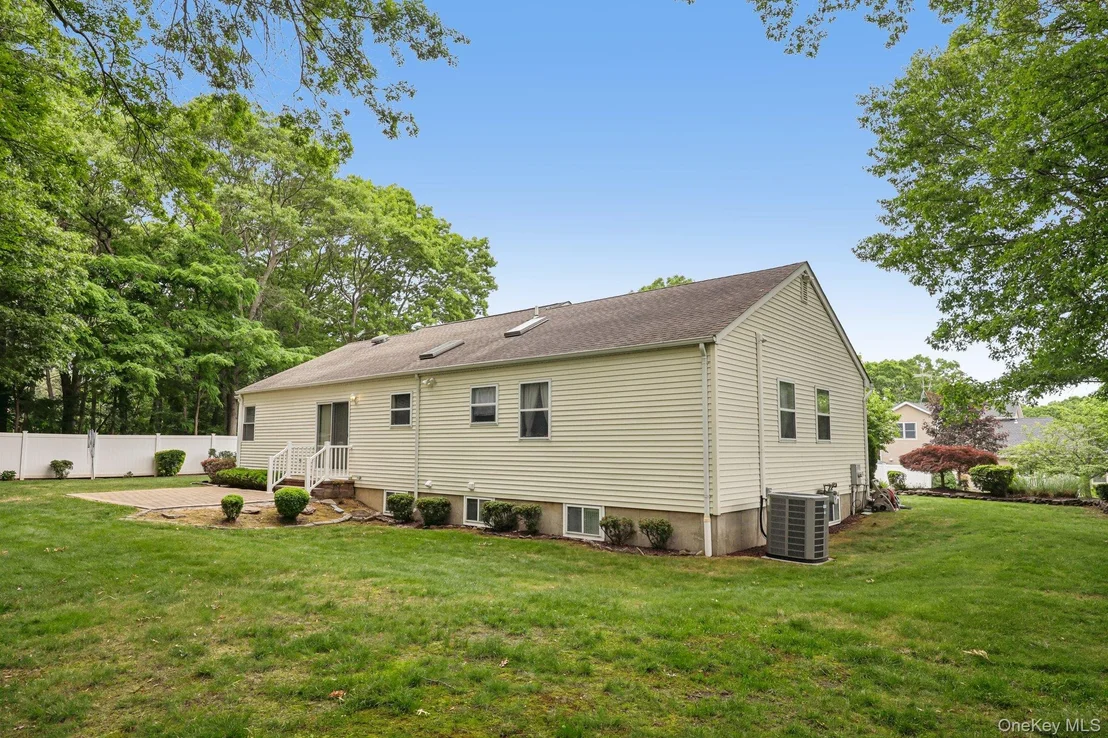 Photo of 42 Apex Drive