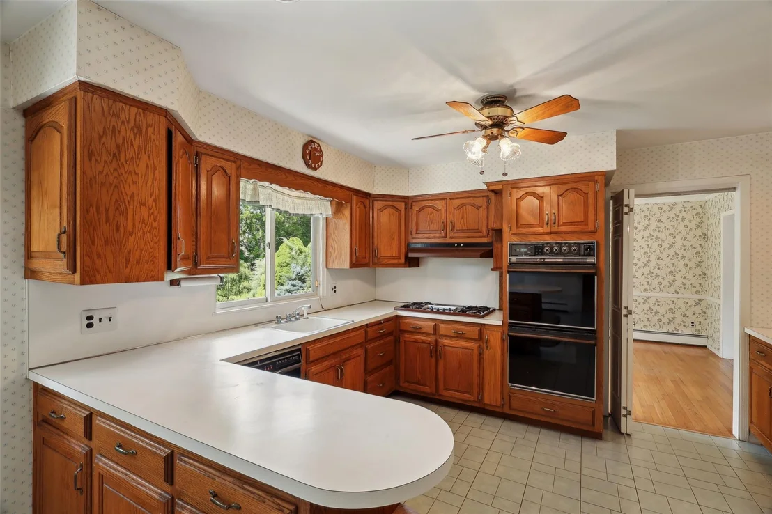 Photo of 54 Robbins Drive