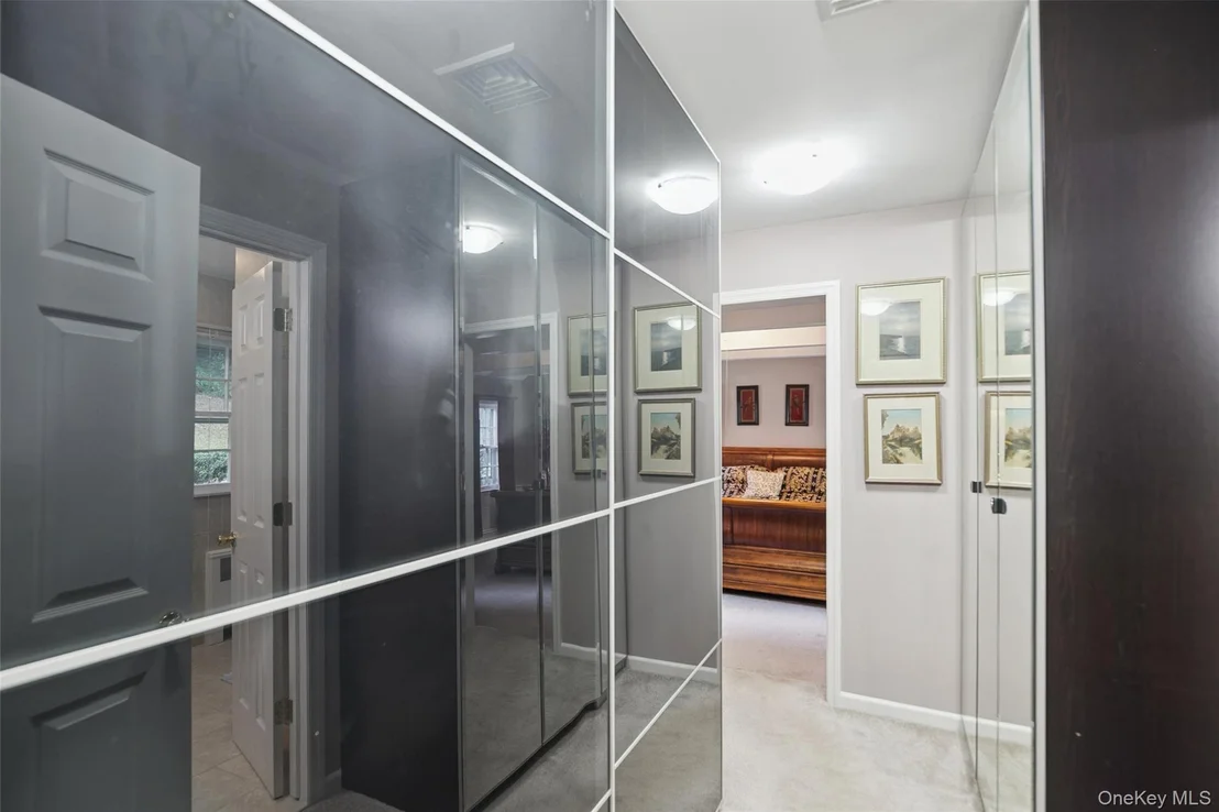 Photo of 10 Goose Hill Road
